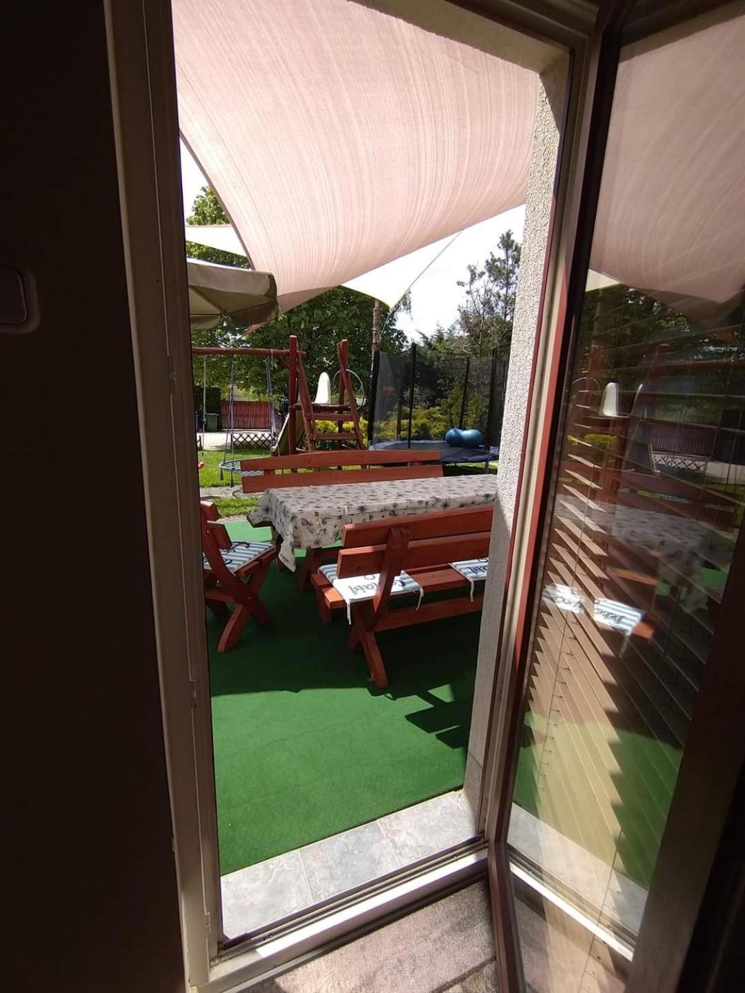 Liliana Vendeghaz Apartment Balatonfůzfő Стая снимка