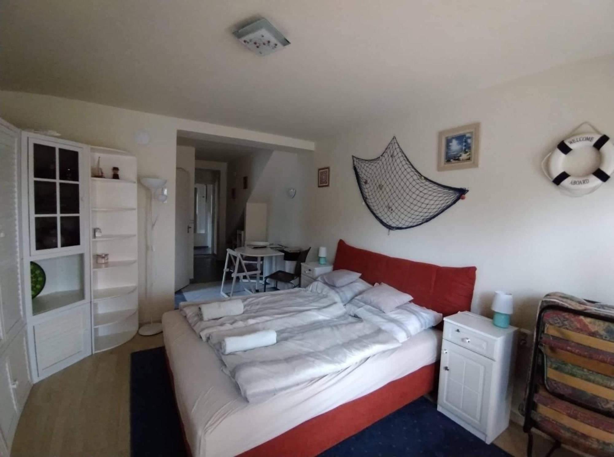 Liliana Vendeghaz Apartment Balatonfůzfő Стая снимка