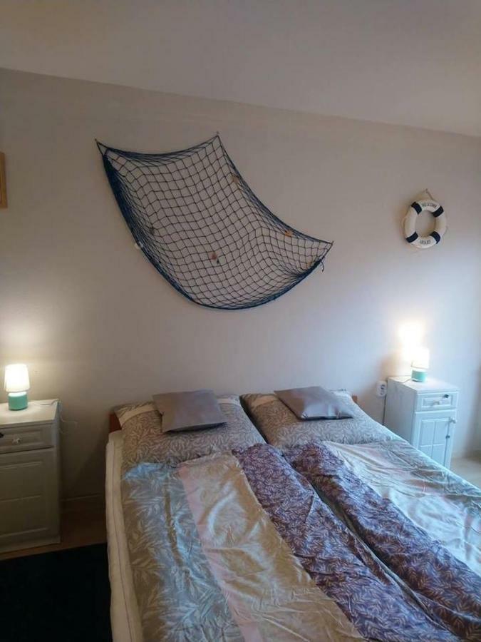 Liliana Vendeghaz Apartment Balatonfůzfő Екстериор снимка
